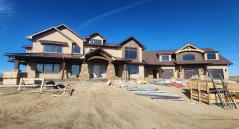 Choosing a Roofing Contractor: 5 Things to Consider